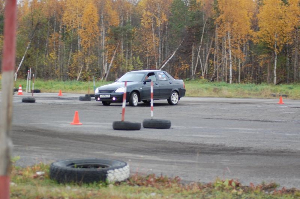 Соревнования по скоростному маневрированию на автодороме Кентавр